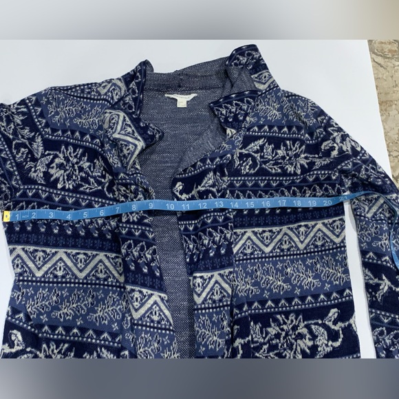 Blue Waterfall Lightweight Sweater Cardigan - Picture 4 of 7